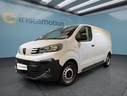 Weiß Gebraucht 2024 Peugeot Expert Van | 26.749 € (Etwas zu teuer)
