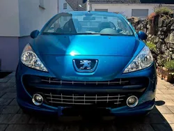 Blau Gebraucht 2009 Peugeot 207 CC Premium Cabrio | 7.500 € (Teuer)