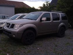 Gold Gebraucht 2008 Nissan Pathfinder SUV | 2.999 €