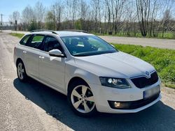 Weiß Gebraucht 2014 Skoda Octavia Kombi | 7.950 € (Fairer Preis)