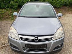 Grau Gebraucht 2007 Opel Astra Kombi | 2.200 € (Fairer Preis)