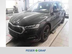 Blackmagicperleffekt Gebraucht 2022 Skoda Octavia Ambition Kombi | 21.950 € (Guter Preis)