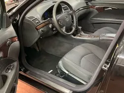 Schwarz Gebraucht 2003 Mercedes E200 Classic Limousine | 3.300 € (Superpreis)