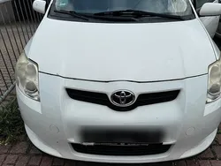 Weiß Gebraucht 2007 Toyota Auris Kombi | 2.900 € (Superpreis)