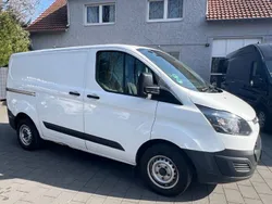 Weiß Gebraucht 2017 Ford Transit Custom Trend Van / Kleinbus | 7.499 €