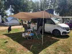 Weiß Gebraucht 2021 VW T6.1 Beach Van | 61.900 €