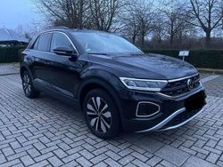Schwarz Gebraucht 2024 VW T-Roc Life SUV | 25.900 € (Guter Preis)