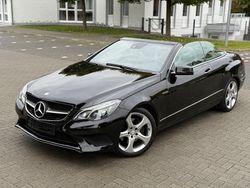 Schwarz Gebraucht 2016 Mercedes E200 Cabrio | 17.999 €