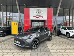 Grau Neu 2025 Toyota C-HR Team SUV | 40.890 € (Etwas zu teuer)