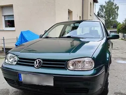 Grün Gebraucht 2001 VW Golf IV Limousine | 1.900 € (Fairer Preis)
