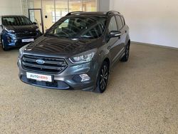 Grau Gebraucht 2018 Ford Kuga ST-Line SUV | 17.510 € (Fairer Preis)