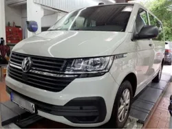 Ascotgrau Gebraucht 2022 VW Multivan Trendline Van / Kleinbus | 41.960 € (Guter Preis)