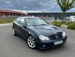 Schwarz Gebraucht 2004 Mercedes C180 Coupé | 2.000 € (Fairer Preis)