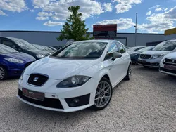 Weiß Gebraucht 2009 Seat Leon FR Limousine | 4.450 €