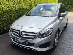 Silber Gebraucht 2015 Mercedes B180 Van / Kleinbus | 11.500 € (Superpreis)