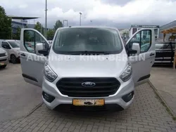 Silber metallic Gebraucht 2019 Ford Tourneo Custom Trend Van | 26.200 € (Etwas zu teuer)