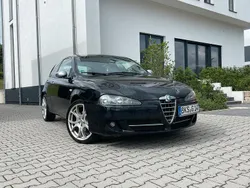 Schwarz Gebraucht 2008 Alfa Romeo 147 Kleinwagen | 3.150 € (Teuer)