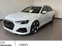 Weiß Gebraucht 2025 Audi RS4 Ambiente Kombi | 95.890 €
