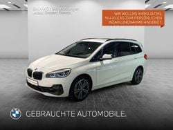 Weiß Gebraucht 2022 BMW 220 Gran Tourer Performance Van / Kleinbus | 27.812 € (Etwas zu teuer)