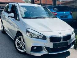 Silber Gebraucht 2015 BMW 214 Active Tourer M Sport Van / Kleinbus | 10.999 €