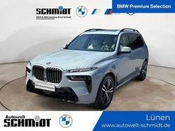 Grau Gebraucht 2024 BMW X7 M Sport SUV | 85.890 €