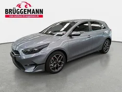 Silber Neu 2025 Kia Ceed Style Limousine | 26.990 € (Fairer Preis)