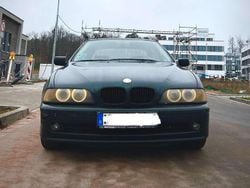 Grün Gebraucht 2002 BMW 525 Limousine | 3.150 € (Guter Preis)