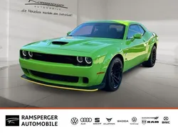 Grün Gebraucht 2023 Dodge Challenger Coupé | 64.590 €
