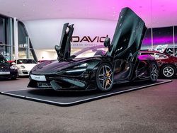 Grün Gebraucht 2022 McLaren 765LT Cabrio | 419.765 €