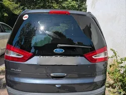 Grau Gebraucht 2010 Ford Galaxy Van / Kleinbus | 6.000 € (Fairer Preis)
