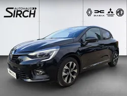 Schwarz Gebraucht 2023 Renault Clio V Evolution Limousine | 15.990 € (Fairer Preis)