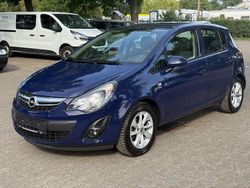 Blau Gebraucht 2014 Opel Corsa Energy Limousine | 4.330 € (Fairer Preis)