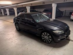Schwarz Gebraucht 2008 BMW 320 Limousine | 6.000 € (Fairer Preis)