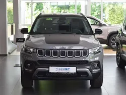 Grau Neu 2024 Jeep Compass SUV | 39.900 € (Teuer)