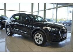 Mythosschwarz metallic Neu 2025 Audi Q3 Basis SUV | 35.910 € (Superpreis)