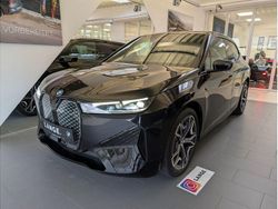 Schwarz Gebraucht 2022 BMW iX Sport Line SUV | 59.990 € (Etwas zu teuer)
