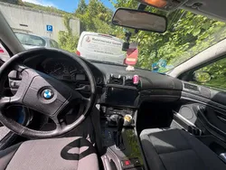 Blau Gebraucht 1998 BMW 523 Kombi | 2.000 € (Fairer Preis)