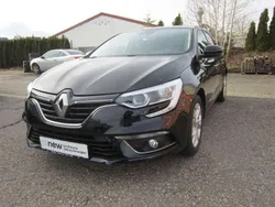 Schwarz (metallic) Gebraucht 2018 Renault Mégane GrandTour Intens Kombi | 13.490 € (Etwas zu teuer)
