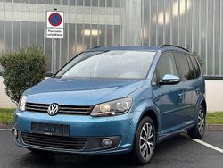 Blau Gebraucht 2014 VW Touran Comfortline Van / Kleinbus | 7.700 € (Fairer Preis)