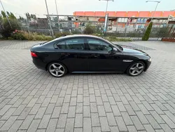 Schwarz Gebraucht 2016 Jaguar XE R-Sport Limousine | 5.999 € (Superpreis)