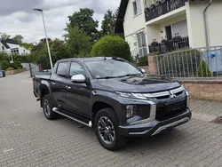 Grau Gebraucht 2020 Mitsubishi L200 Abholung | 24.900 €