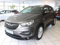 Grau Gebraucht 2018 Opel Grandland X Edition SUV | 13.999 € (Fairer Preis)
