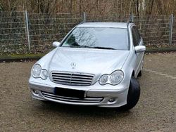 Silber Gebraucht 2006 Mercedes C220 Kombi | 2.950 € (Fairer Preis)
