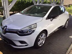 Weiß Gebraucht 2019 Renault Clio IV Limousine | 8.500 € (Fairer Preis)