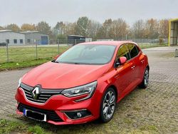 Rot Gebraucht 2016 Renault Mégane IV Bose Edition Limousine | 7.777 € (Guter Preis)