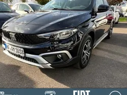 Schwarz Gebraucht 2023 Fiat Tipo Cross Kombi | 25.990 € (Teuer)