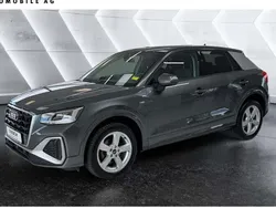 Grau Gebraucht 2024 Audi Q2 S-Line SUV | 23.400 € (Guter Preis)