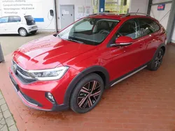 Kings red metallic Gebraucht 2021 VW Taigo Style SUV | 19.990 € (Fairer Preis)