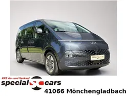 Grau metallic Gebraucht 2024 Hyundai Staria Van | 42.990 €