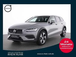 Gebraucht 2023 Volvo V60 CC Kombi | 36.990 € (Guter Preis)